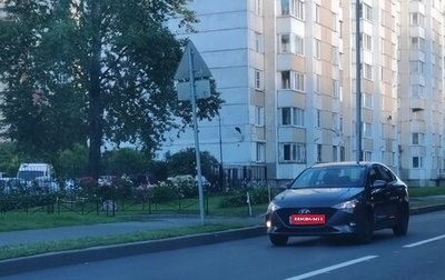 Hyundai Solaris II рестайлинг, 2021 год, 960 000 рублей, 1 фотография