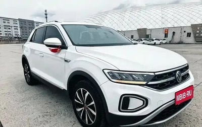 Volkswagen T-Roc I, 2024 год, 1 869 800 рублей, 1 фотография