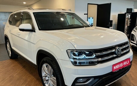 Volkswagen Teramont I, 2018 год, 3 600 000 рублей, 3 фотография