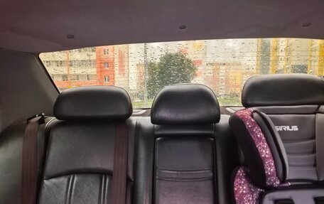 Hyundai Sonata IV рестайлинг, 2005 год, 180 000 рублей, 11 фотография