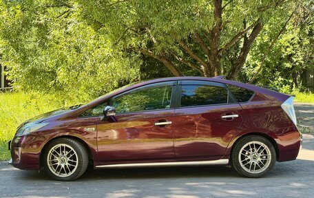 Toyota Prius, 2014 год, 1 229 000 рублей, 7 фотография