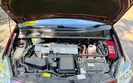 Toyota Prius, 2014 год, 1 229 000 рублей, 12 фотография