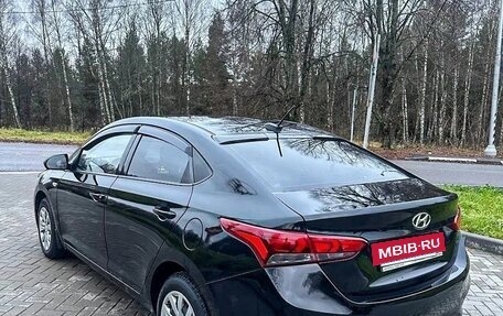 Hyundai Solaris II рестайлинг, 2019 год, 1 045 000 рублей, 3 фотография