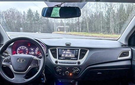 Hyundai Solaris II рестайлинг, 2019 год, 1 045 000 рублей, 7 фотография