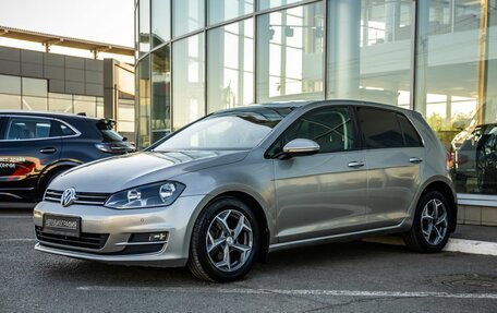 Volkswagen Golf VII, 2013 год, 998 000 рублей, 3 фотография