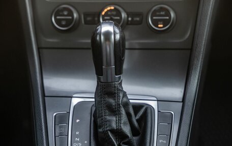Volkswagen Golf VII, 2013 год, 998 000 рублей, 23 фотография
