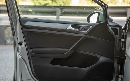 Volkswagen Golf VII, 2013 год, 998 000 рублей, 25 фотография