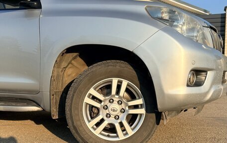 Toyota Land Cruiser Prado 150 рестайлинг 2, 2011 год, 2 700 000 рублей, 3 фотография