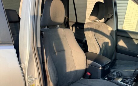 Toyota Land Cruiser Prado 150 рестайлинг 2, 2011 год, 2 700 000 рублей, 11 фотография