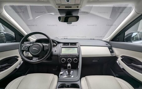 Jaguar E-Pace, 2020 год, 3 057 000 рублей, 7 фотография