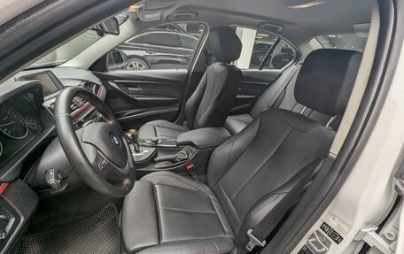 BMW 3 серия, 2013 год, 1 937 000 рублей, 10 фотография