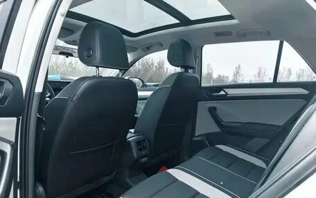 Volkswagen T-Roc I, 2024 год, 1 869 800 рублей, 9 фотография