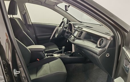 Toyota RAV4, 2016 год, 2 450 000 рублей, 8 фотография