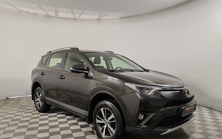Toyota RAV4, 2016 год, 2 450 000 рублей, 16 фотография