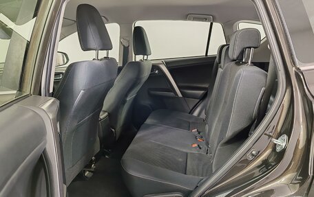 Toyota RAV4, 2016 год, 2 450 000 рублей, 7 фотография