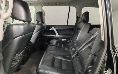 Toyota Land Cruiser 200, 2015 год, 4 599 000 рублей, 10 фотография