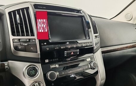 Toyota Land Cruiser 200, 2015 год, 4 599 000 рублей, 13 фотография