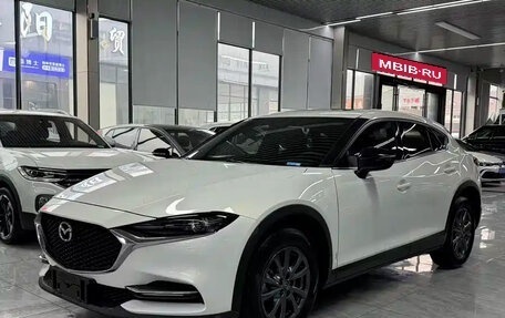 Mazda CX-4, 2023 год, 1 690 000 рублей, 3 фотография