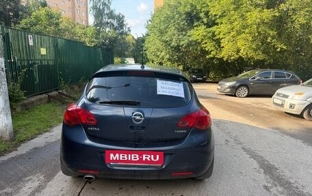 Opel Astra J, 2011 год, 600 000 рублей, 3 фотография