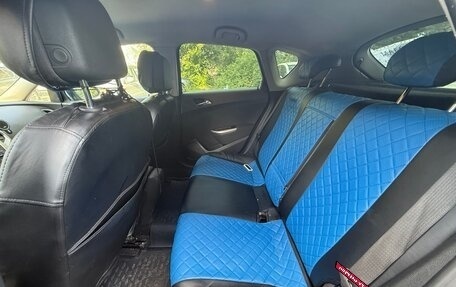 Opel Astra J, 2011 год, 600 000 рублей, 8 фотография