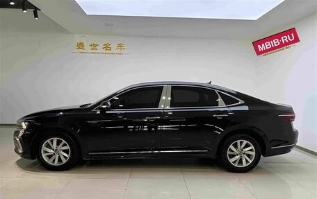 Volkswagen Passat B8 рестайлинг, 2022 год, 1 959 800 рублей, 4 фотография