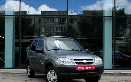 Chevrolet Niva I рестайлинг, 2017 год, 750 000 рублей, 3 фотография