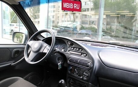 Chevrolet Niva I рестайлинг, 2017 год, 750 000 рублей, 9 фотография