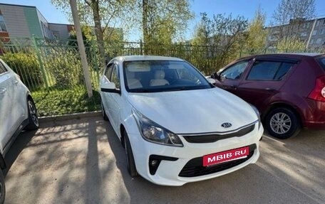 KIA Rio IV, 2018 год, 1 150 000 рублей, 1 фотография