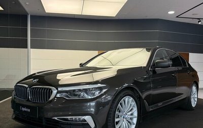BMW 5 серия, 2018 год, 3 300 000 рублей, 1 фотография