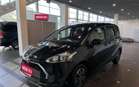 Toyota Sienta II, 2022 год, 1 590 000 рублей, 7 фотография