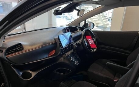 Toyota Sienta II, 2022 год, 1 590 000 рублей, 11 фотография