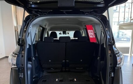 Toyota Sienta II, 2022 год, 1 590 000 рублей, 24 фотография