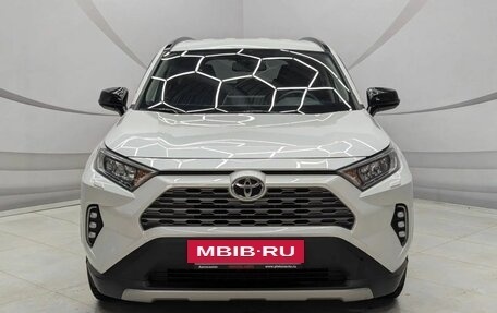 Toyota RAV4, 2021 год, 2 750 000 рублей, 3 фотография