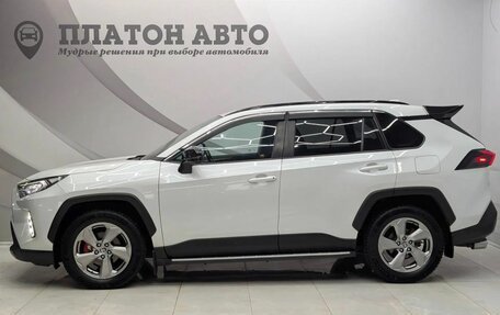 Toyota RAV4, 2021 год, 2 750 000 рублей, 9 фотография