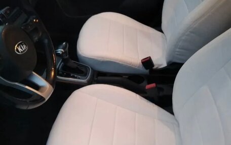 KIA Rio IV, 2018 год, 1 150 000 рублей, 9 фотография