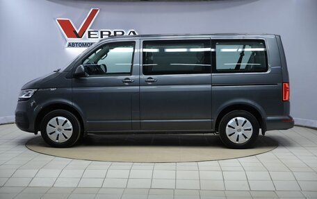Volkswagen Caravelle T6 рестайлинг, 2021 год, 4 990 000 рублей, 8 фотография