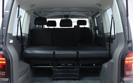 Volkswagen Caravelle T6 рестайлинг, 2021 год, 4 990 000 рублей, 17 фотография