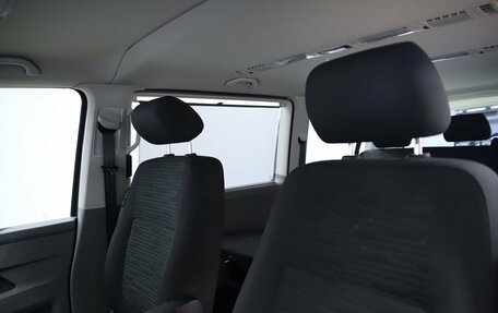 Volkswagen Caravelle T6 рестайлинг, 2021 год, 4 990 000 рублей, 12 фотография