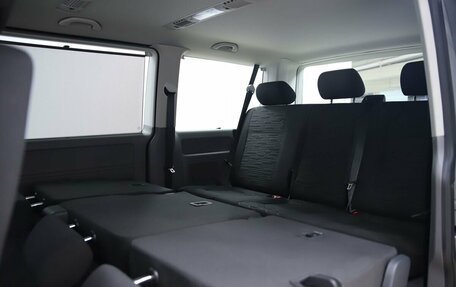 Volkswagen Caravelle T6 рестайлинг, 2021 год, 4 990 000 рублей, 13 фотография
