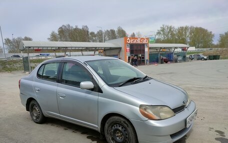 Toyota Platz, 2002 год, 400 000 рублей, 3 фотография