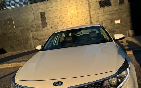 KIA Optima IV, 2018 год, 2 100 000 рублей, 8 фотография