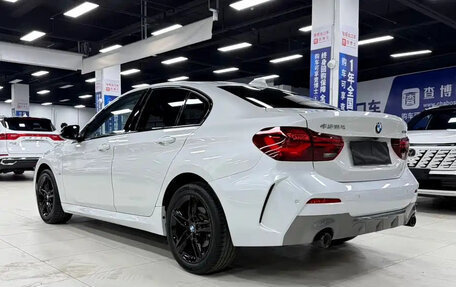 BMW 1 серия, 2023 год, 1 780 000 рублей, 7 фотография