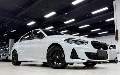 BMW 1 серия, 2023 год, 1 780 000 рублей, 2 фотография