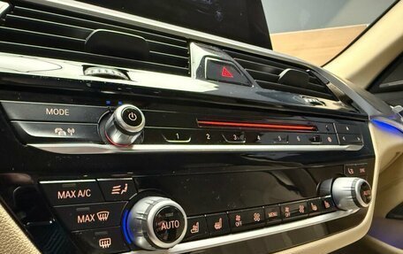 BMW 5 серия, 2018 год, 3 300 000 рублей, 17 фотография