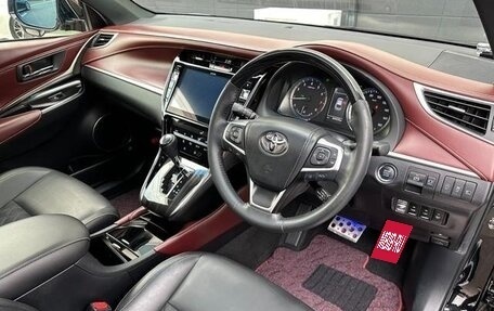 Toyota Harrier, 2020 год, 2 230 000 рублей, 13 фотография
