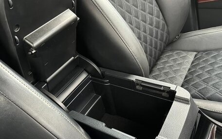 Toyota Harrier, 2020 год, 2 230 000 рублей, 28 фотография