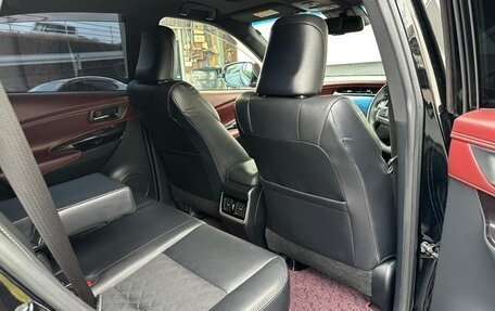 Toyota Harrier, 2020 год, 2 230 000 рублей, 31 фотография