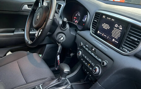 KIA Sportage IV рестайлинг, 2022 год, 3 100 000 рублей, 7 фотография
