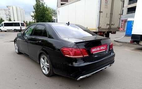 Mercedes-Benz E-Класс, 2013 год, 999 000 рублей, 7 фотография