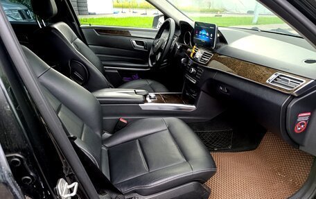 Mercedes-Benz E-Класс, 2013 год, 999 000 рублей, 9 фотография